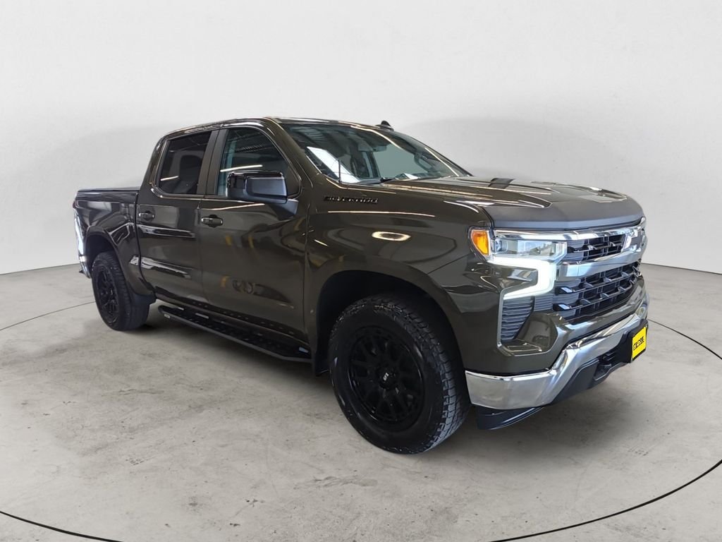 Used 2023 Brown Chevrolet LT image 3