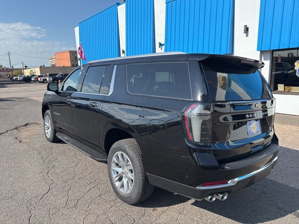 2026 Chevrolet Suburban Premier - Photo 15