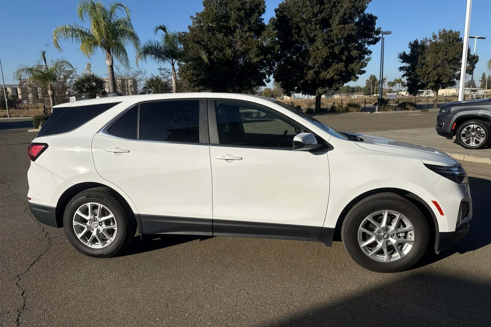 Used 2024 White Chevrolet LT image 3