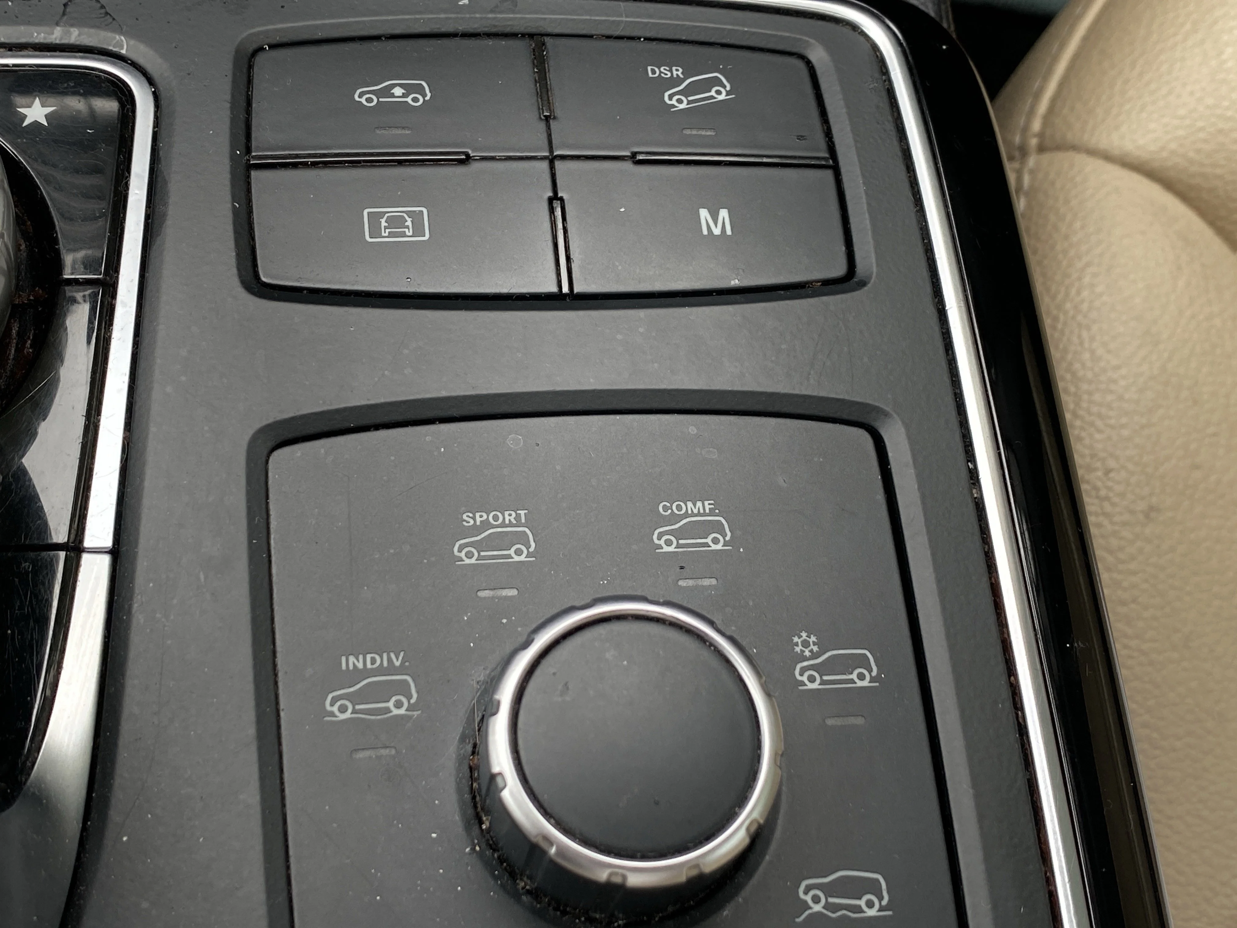 Used 2019  Mercedes-Benz GLS 450 image 28