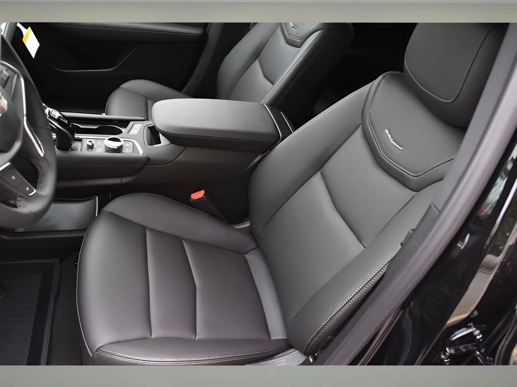 2026 Cadillac XT5 Luxury - Photo 13
