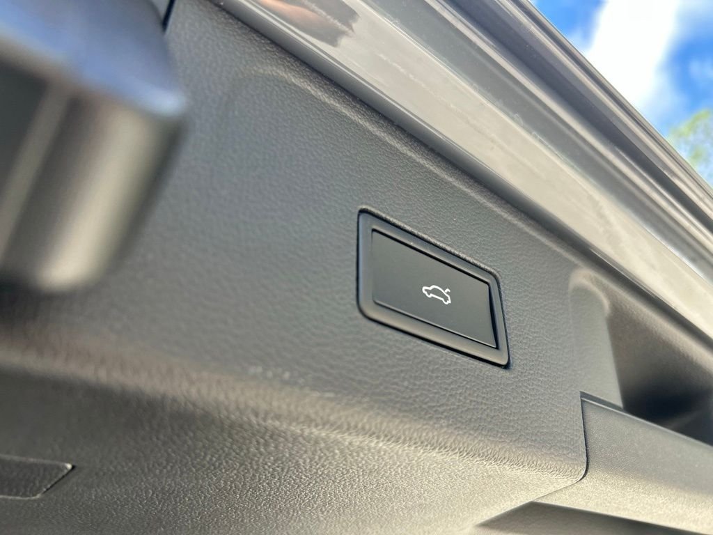 New 2026 Gray Volkswagen 2.0T Peak Edition image 49