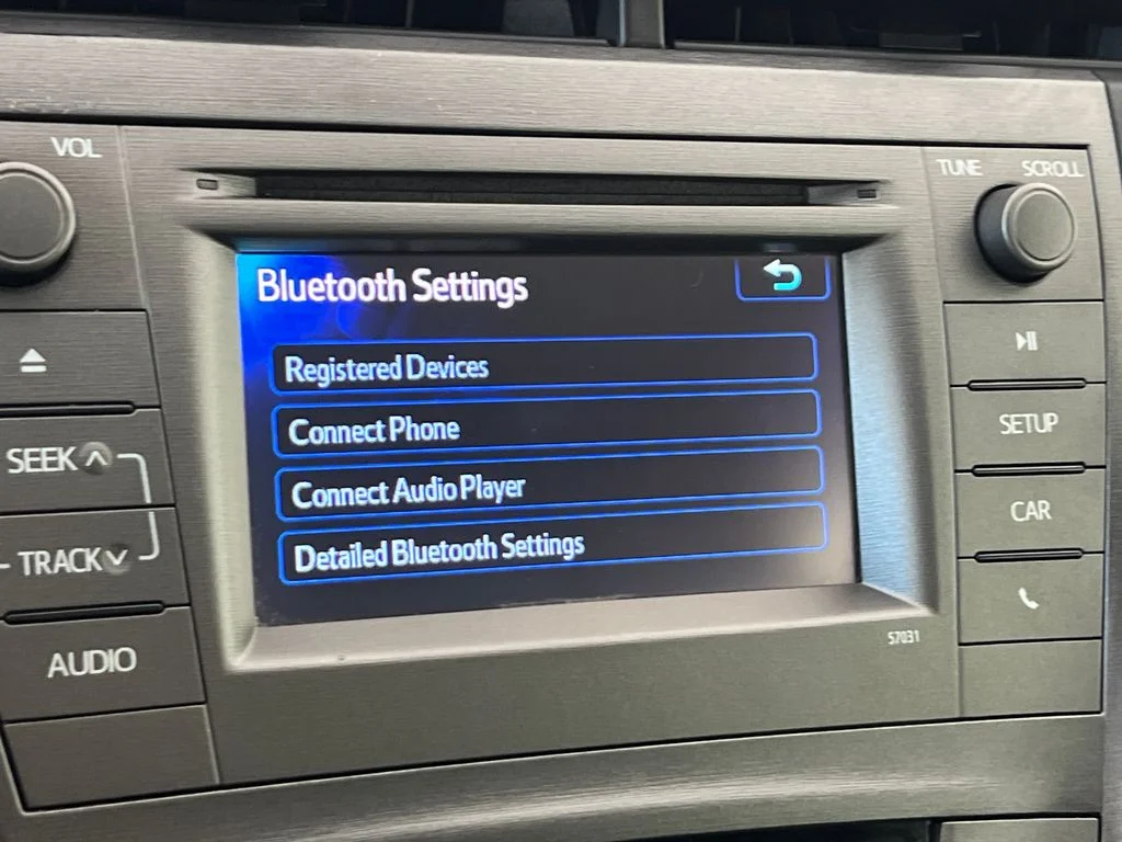 Used 2013 Black Toyota Two image 21