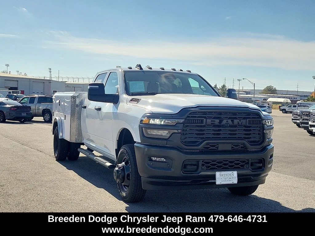 2025 RAM 3500 Tradesman 4X4 Crew Cab LWB's photo