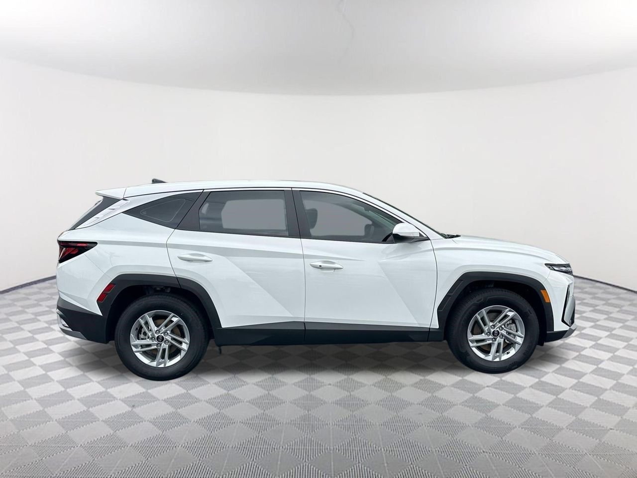 New 2026 Serenity White Pearl Hyundai SE image 4