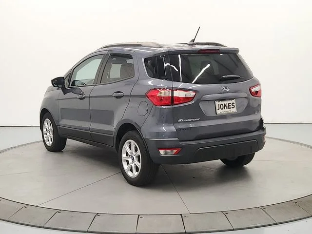Used 2021  Ford SE image 6