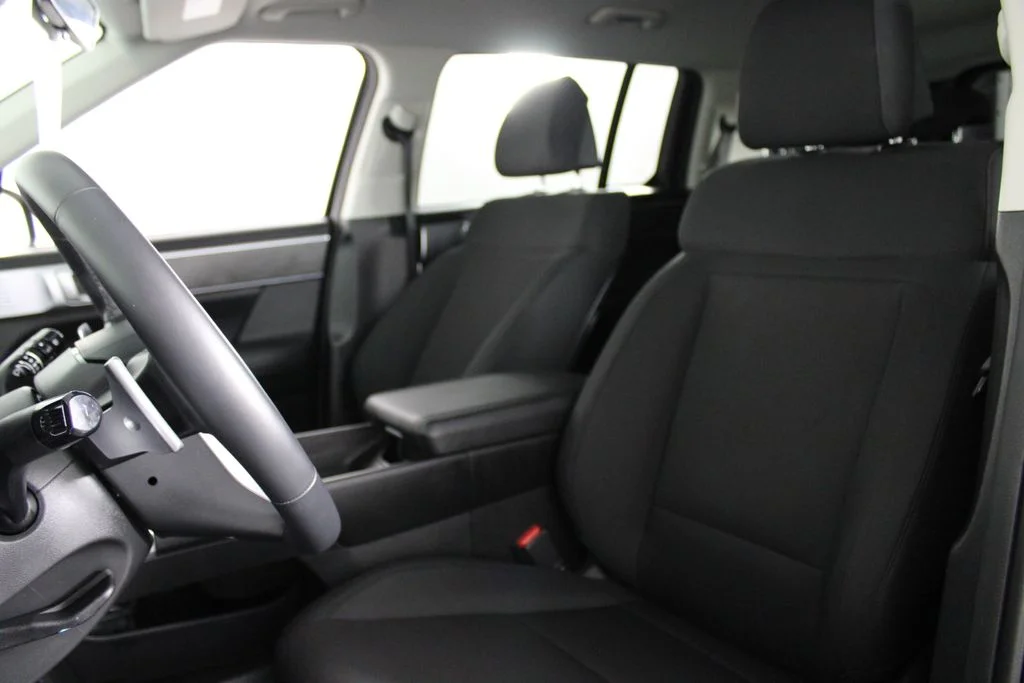 Used 2026 Black Hyundai SE image 20