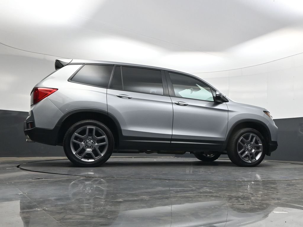 Used 2023  Honda EX-L image 38