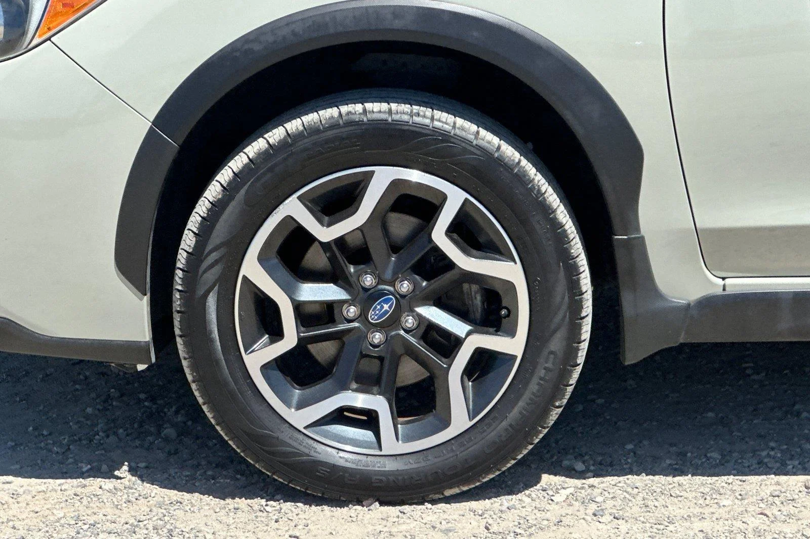 Used 2017 Dark Gray Metallic Subaru Limited image 27