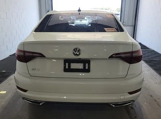 Used 2020 White Volkswagen SEL Premium image 3