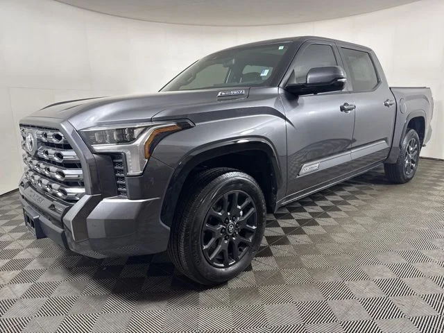 2025 Toyota Tundra Platinum - Photo 8