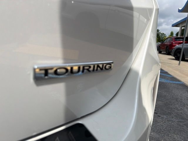 Certified Used 2026 Platinum White Pearl Honda Touring image 8