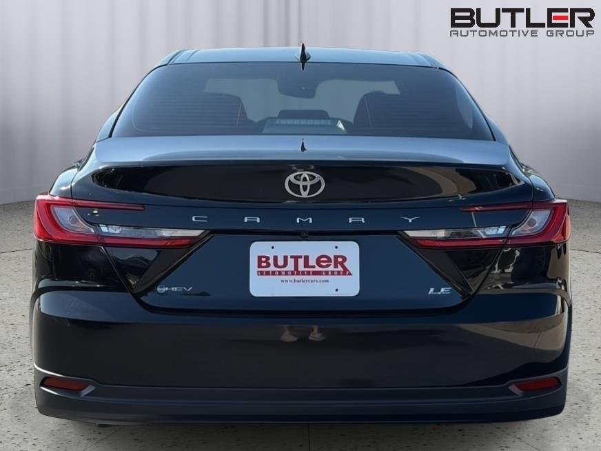 New 2026 Midnight Black Metallic Toyota LE image 5