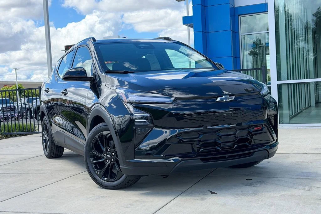2027 Chevrolet Bolt EV RS Auto's photo