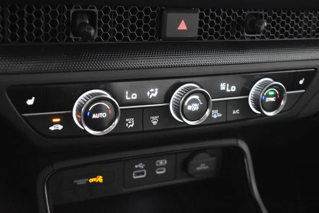 Used 2024  Honda EX image 29