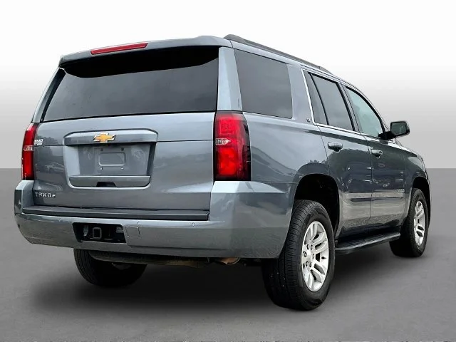 Used 2019 Gray Chevrolet LT image 8