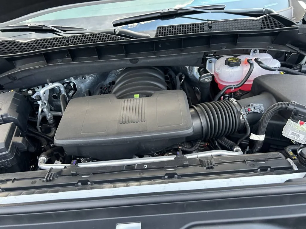 New 2026 Summit White GMC SLT image 13