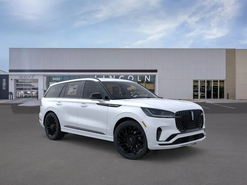 New 2026 Pristine White Metallic Tri-Coat Lincoln Reserve image 7
