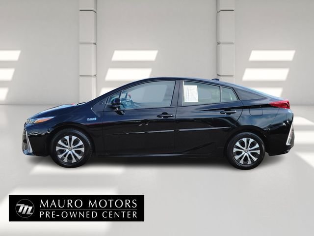 Used 2021 Black Toyota XLE image 6