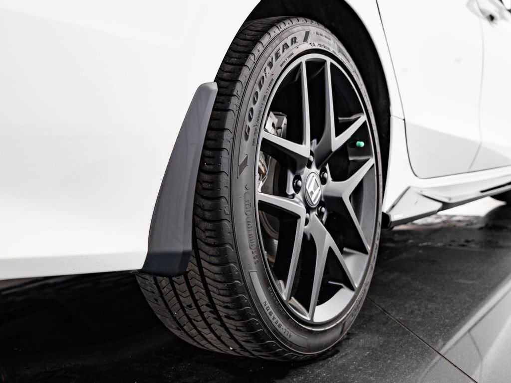 Used 2023 Platinum White Pearl Honda Si image 46