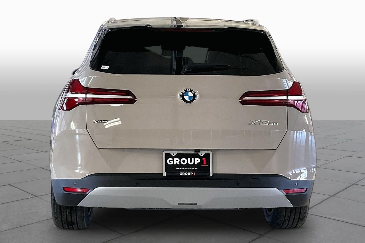 New 2026 Dune Grey Metallic BMW 30 xDrive image 4