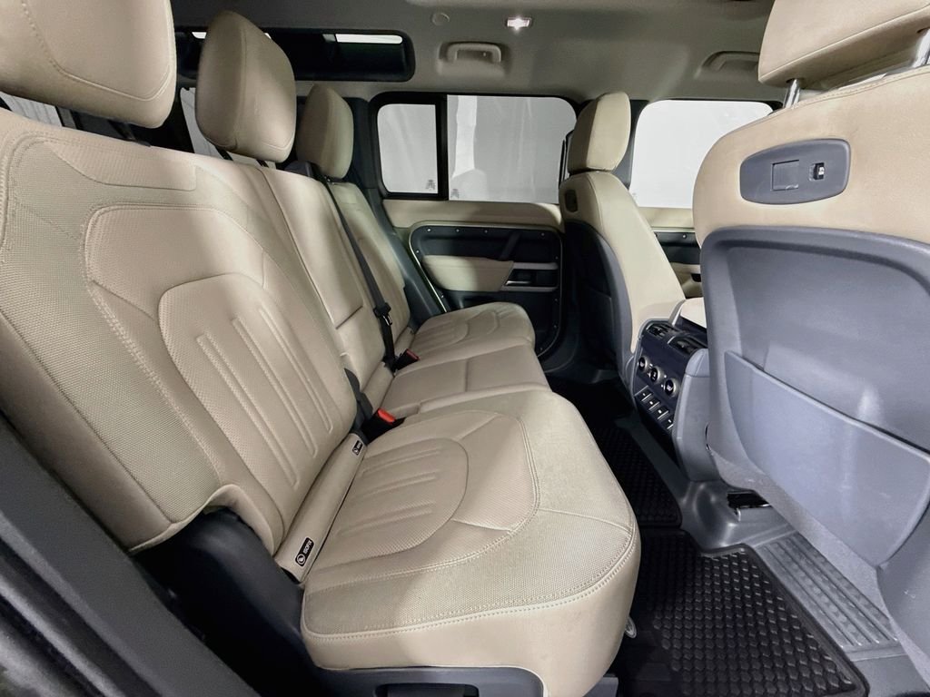 Used 2020 Pangea Green Metallic Land Rover First Edition image 22