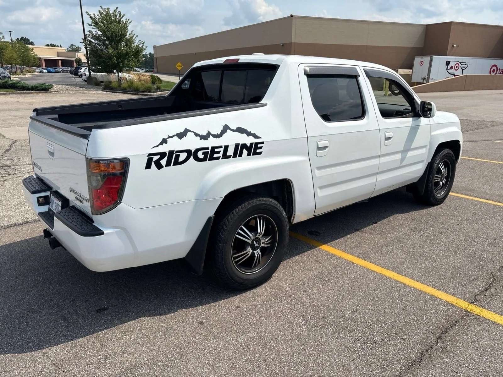 Used 2008 Taffeta White Honda RTL image 19