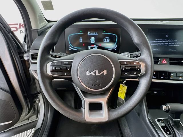 2023 Kia Sportage LX - Photo 12
