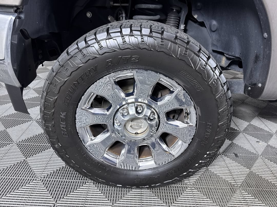 Used 2018 Shadow Black Ford King Ranch image 28