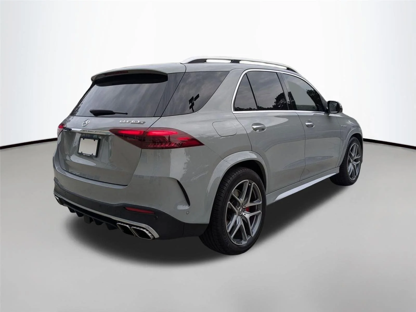 Used 2024 MANUFAKTUR Alpine Grey Mercedes-Benz AMG® GLE 63 S image 5