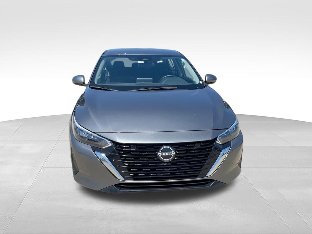 Used 2024 Gray Nissan SV image 3