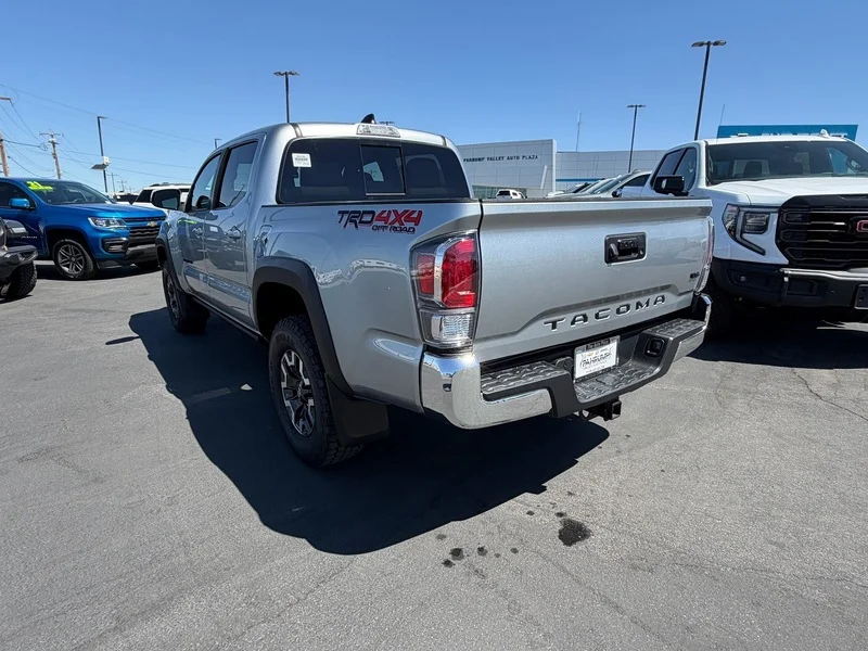 Used 2023 Celestial Silver Toyota SR image 5