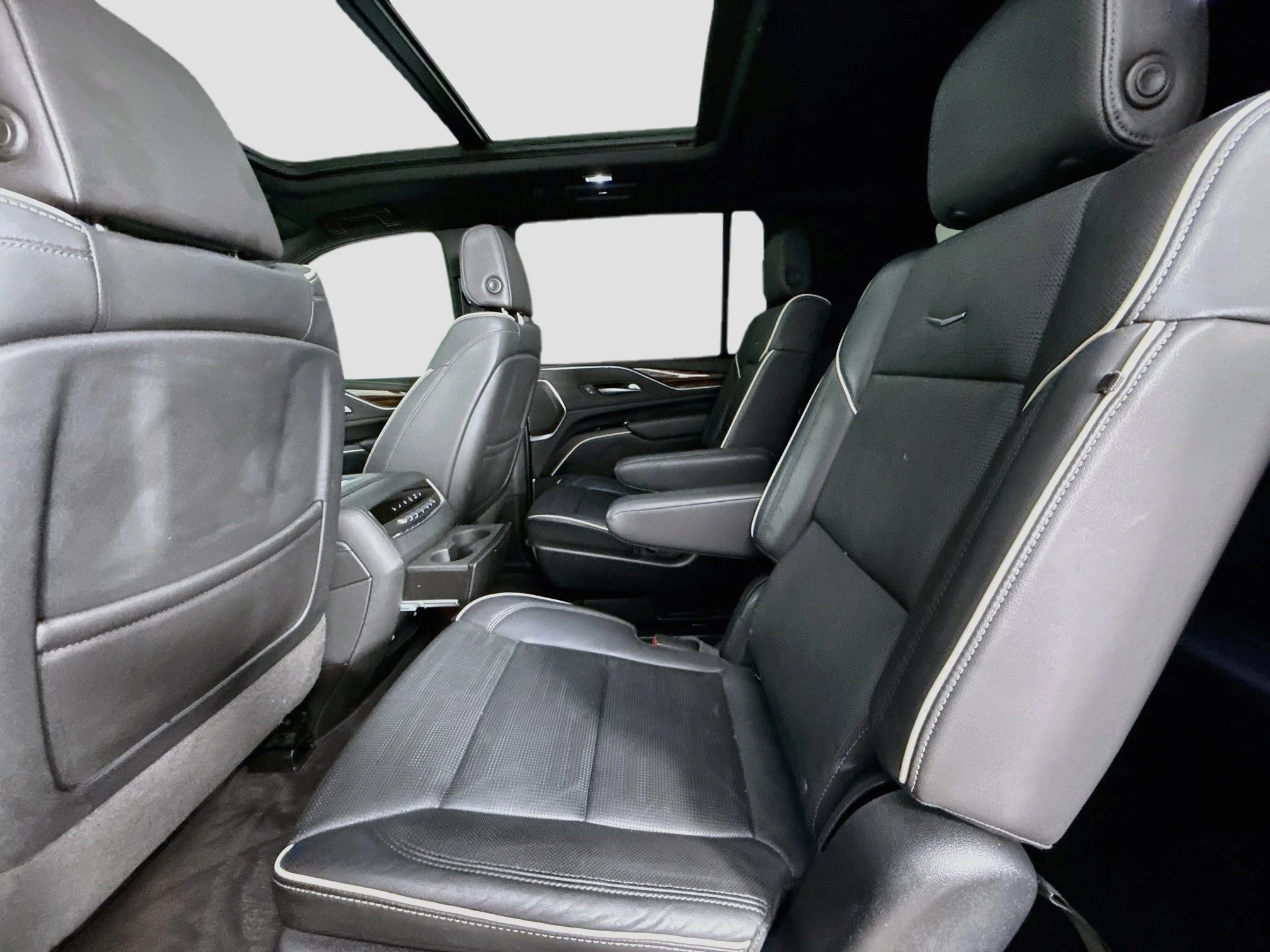 Used 2023 BLACK RAVEN Cadillac RWD Premium Luxury image 27