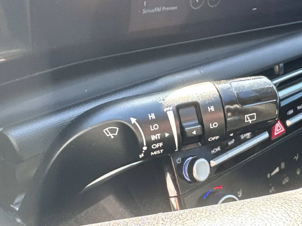 Used 2025 Blue Hyundai SEL image 40