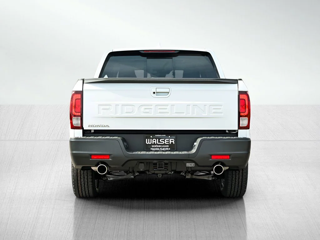 New 2026 Platinum White Pearl Honda RTL image 5