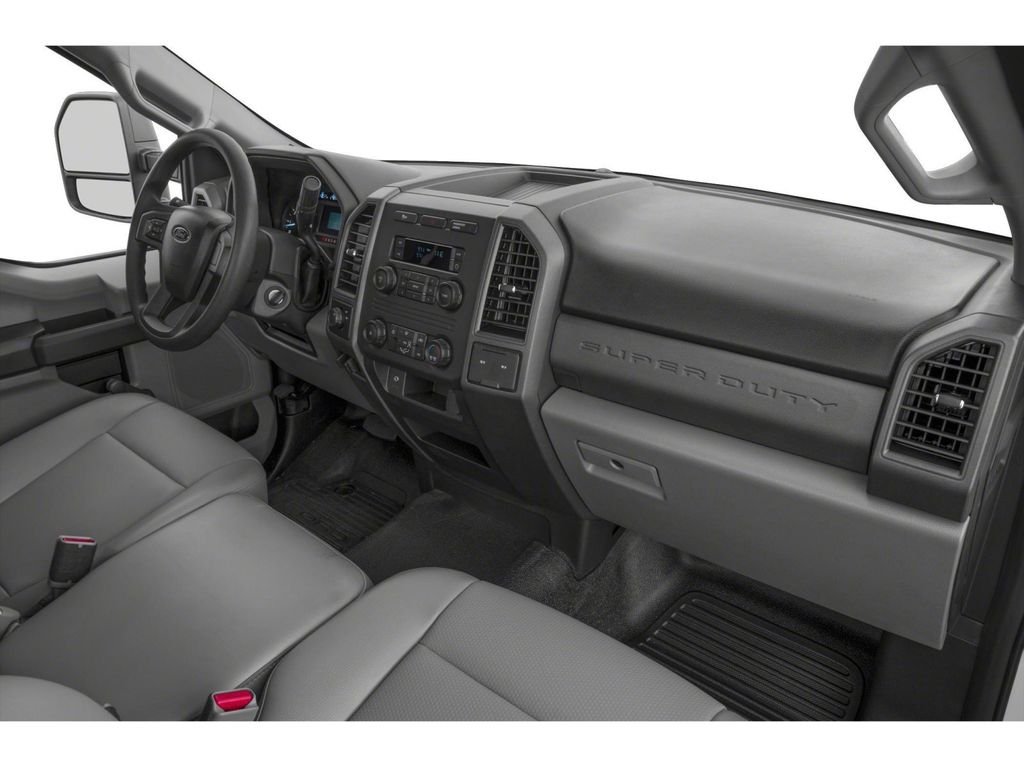 Used 2019 Oxford White Ford XL image 9