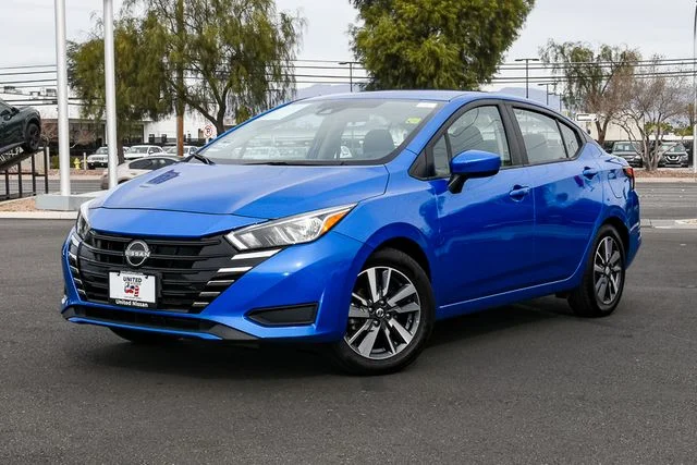 Used 2024 Blue Nissan 1.6 SV image 3