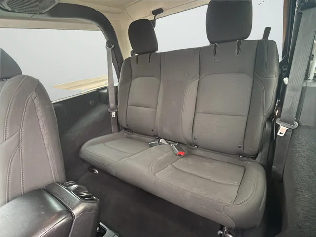 Used 2020 Silver Jeep Sport S image 25