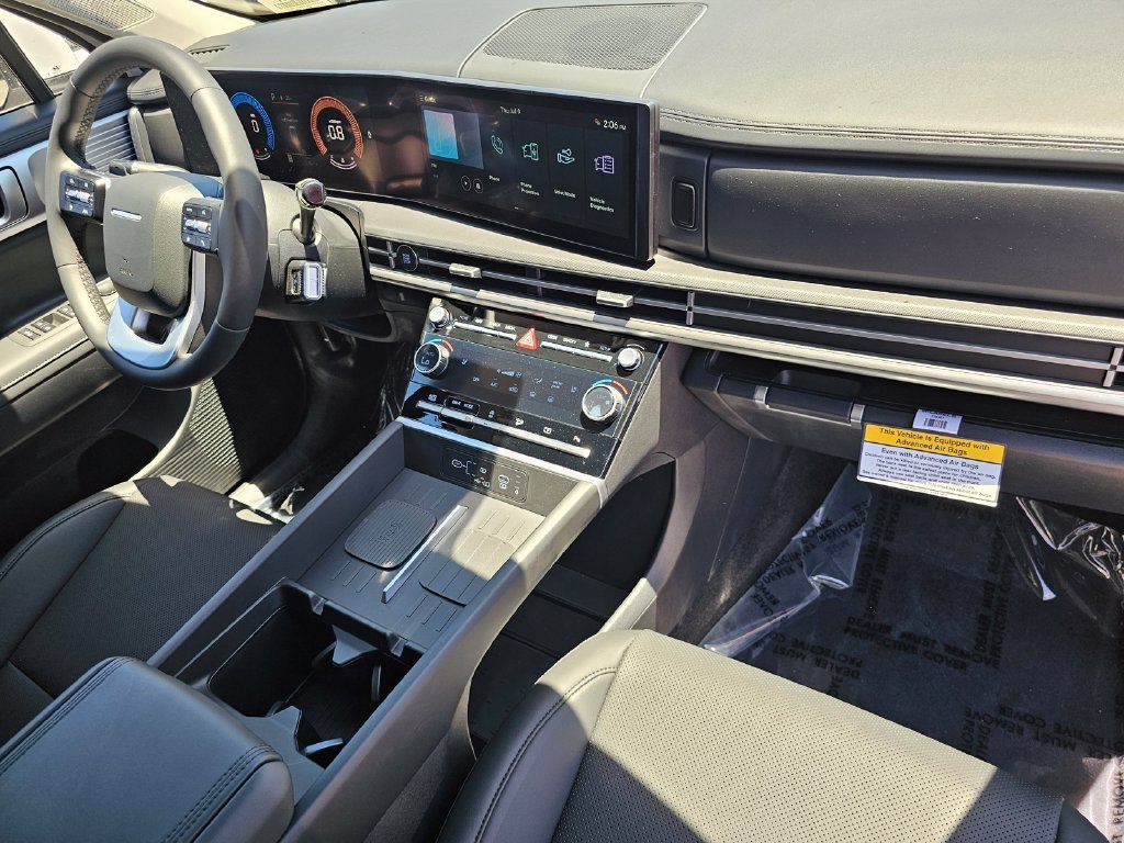New 2026 White Hyundai SEL image 11
