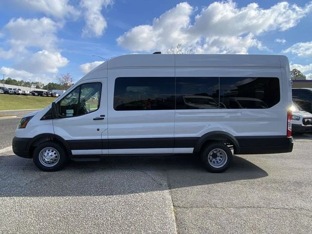 New 2026 White Ford XLT image 6