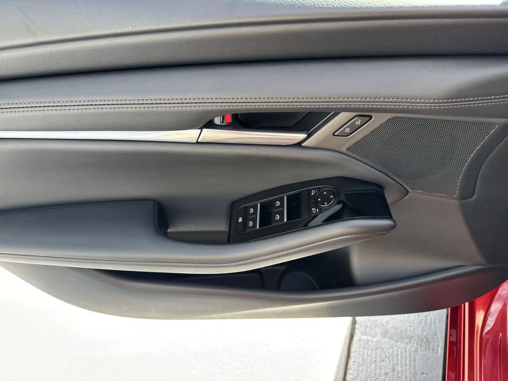 Used 2025 Red Crystal Mazda 2.5 S Select Sport image 39