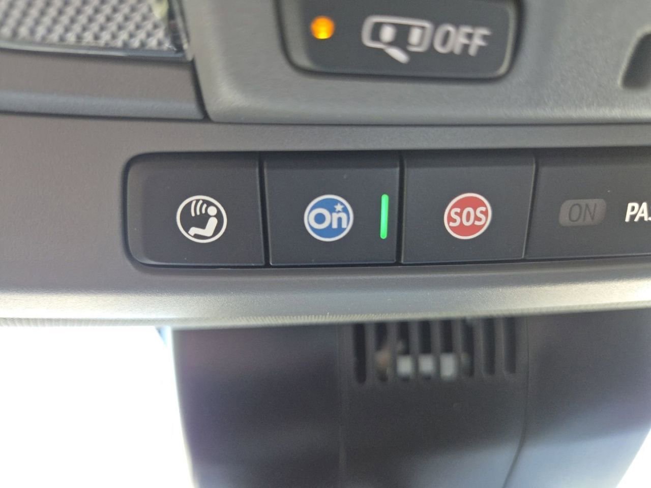 2026 GMC Sierra 3500HD Pro - Photo 37