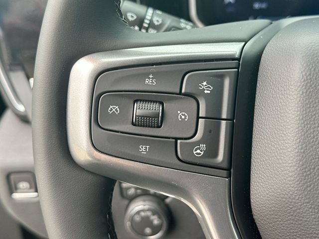 New 2026 Black Chevrolet LT (2FL) image 41