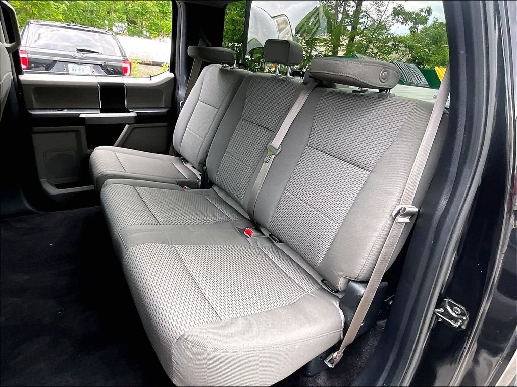 Used 2015 Tuxedo Black Metallic Ford XLT image 15
