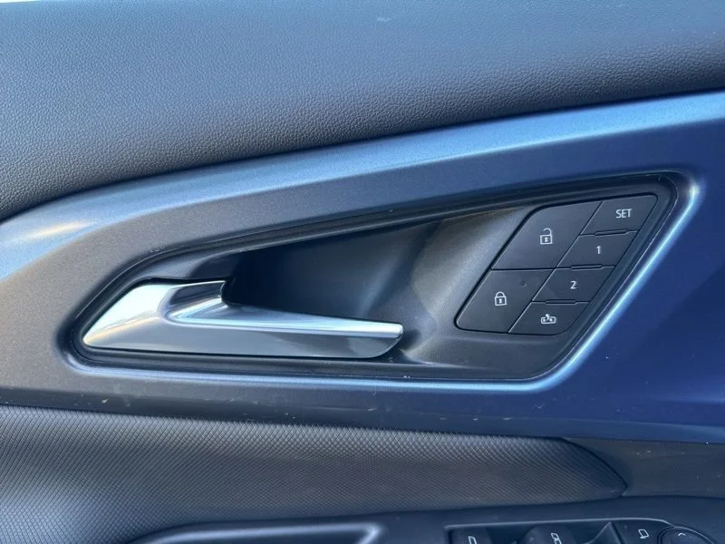 2026 Chevrolet Equinox EV 2LT - Photo 15