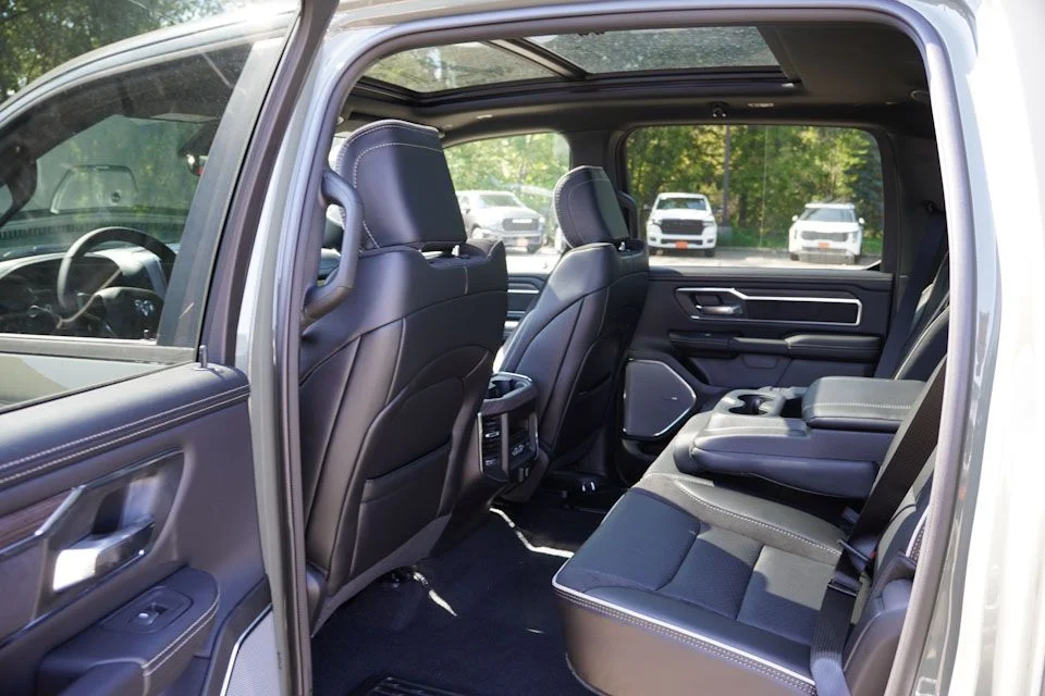 New 2026 Canyon Lake Exterior Paint RAM Laramie image 11