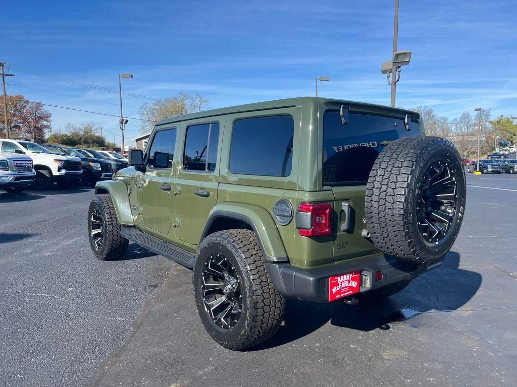 Used 2021 Sarge Green Clearcoat Jeep Unlimited Sahara Altitude image 3