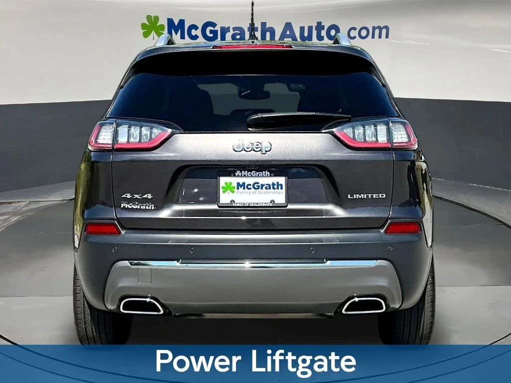 Used 2019 Gray Jeep Limited image 7