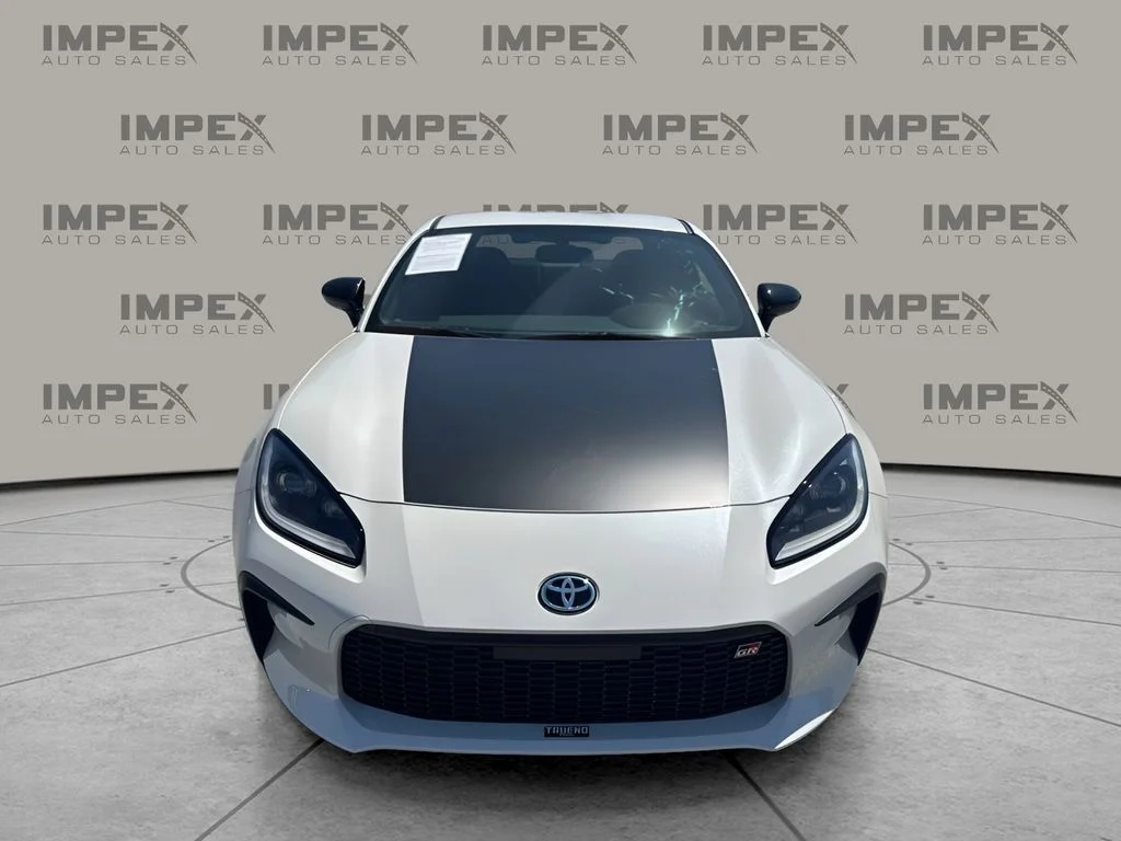 Used 2024 White Toyota TRUENO Edition image 8