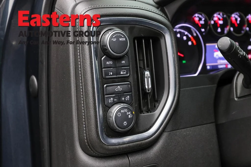 Used 2020 Gray Chevrolet LT image 20
